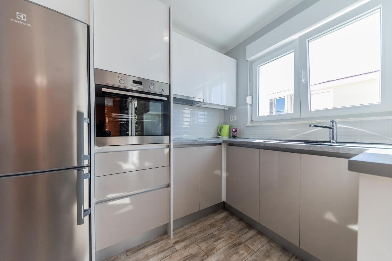 Maryann Apartment Kaštela Екстериор снимка
