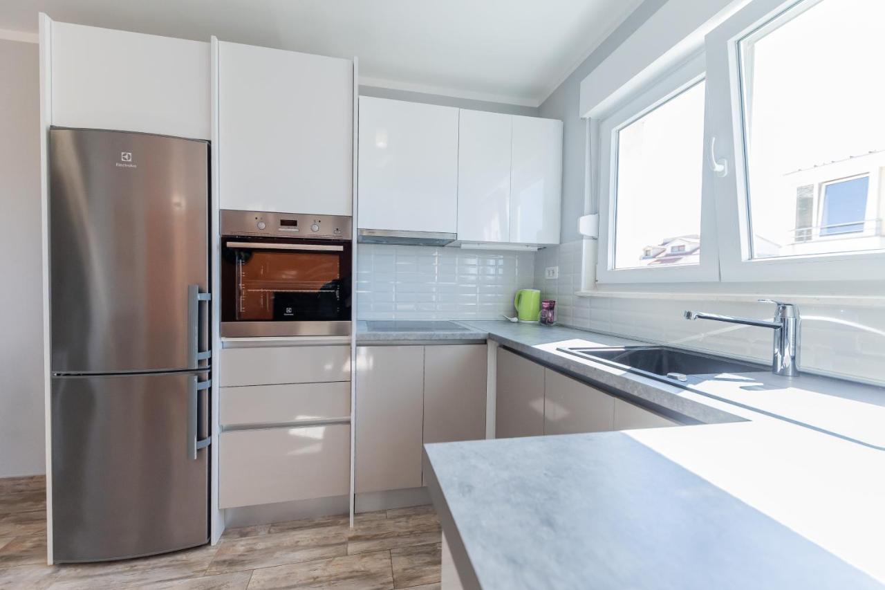 Maryann Apartment Kaštela Екстериор снимка