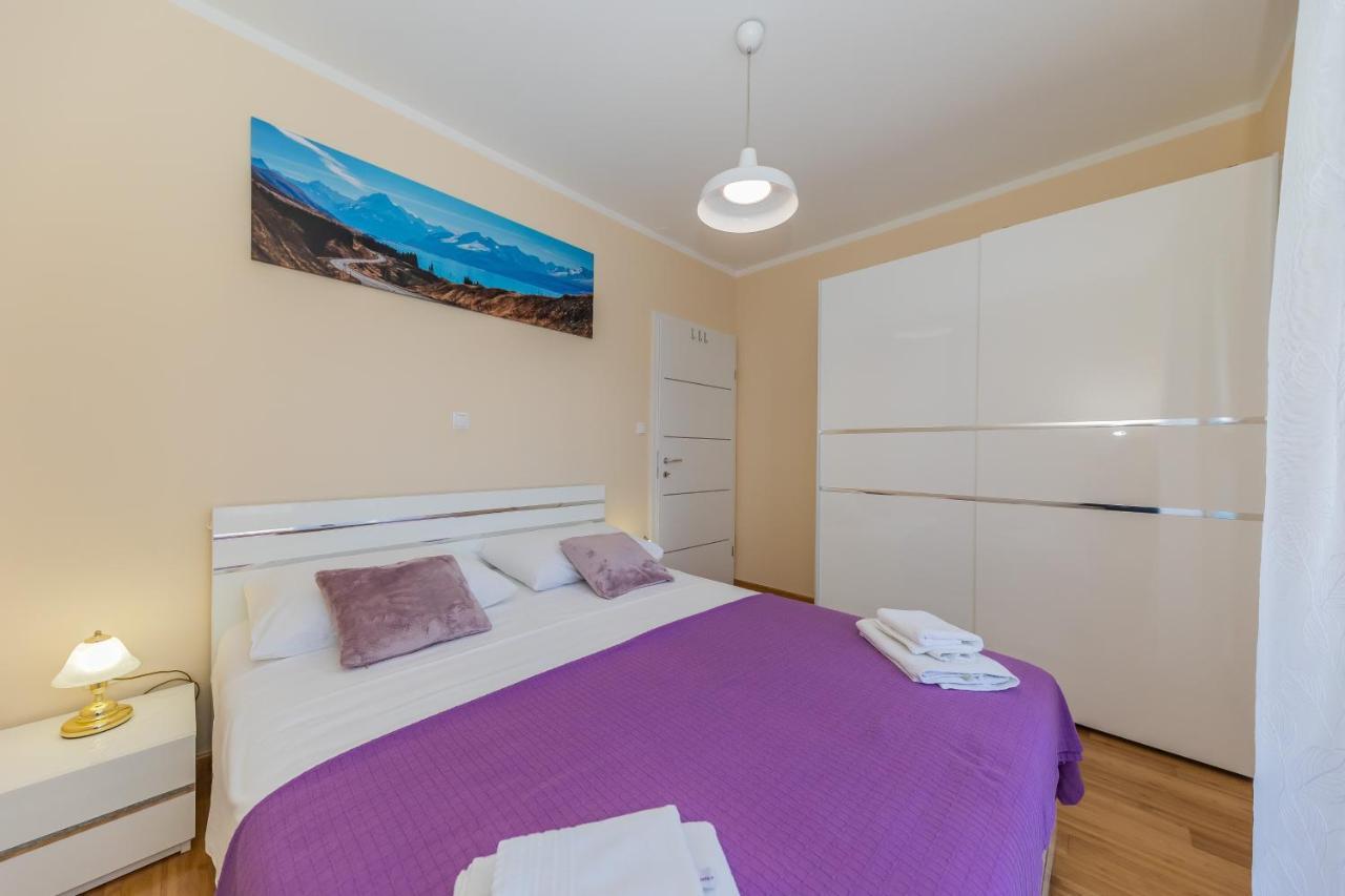Maryann Apartment Kaštela Екстериор снимка