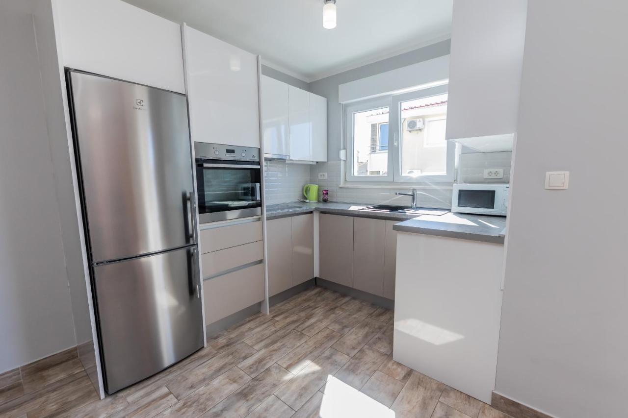 Maryann Apartment Kaštela Екстериор снимка