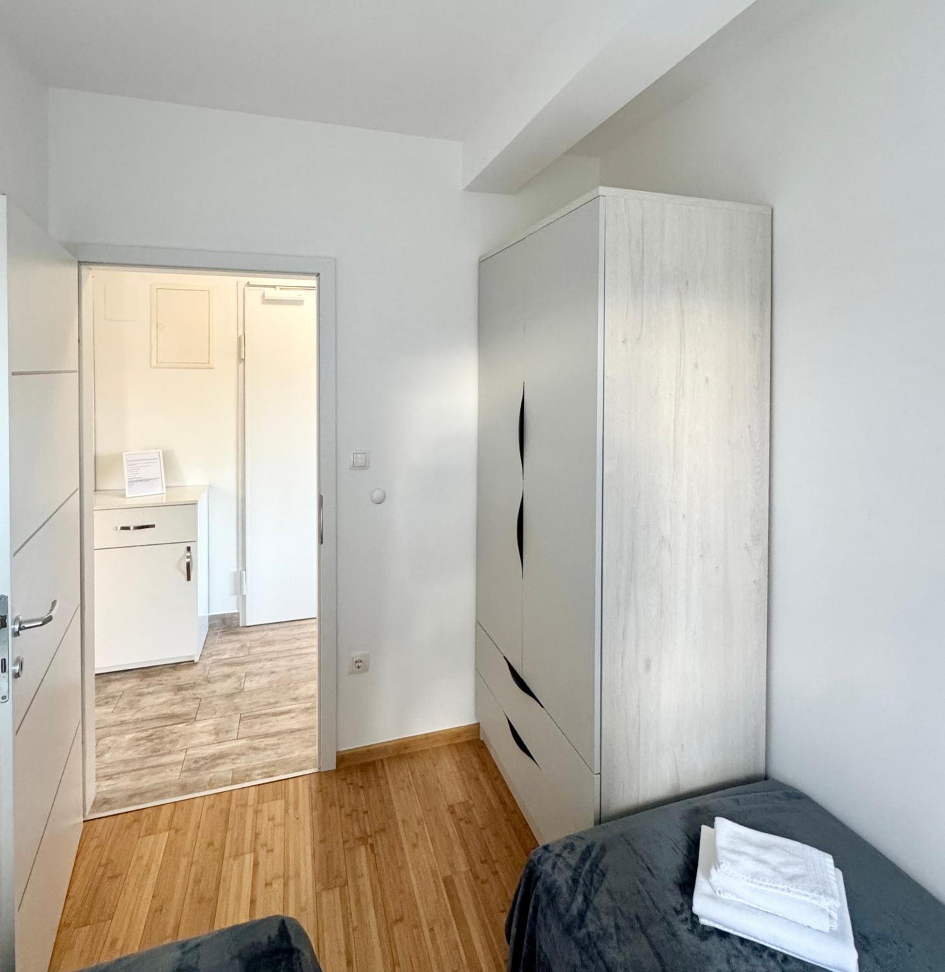 Maryann Apartment Kaštela Екстериор снимка